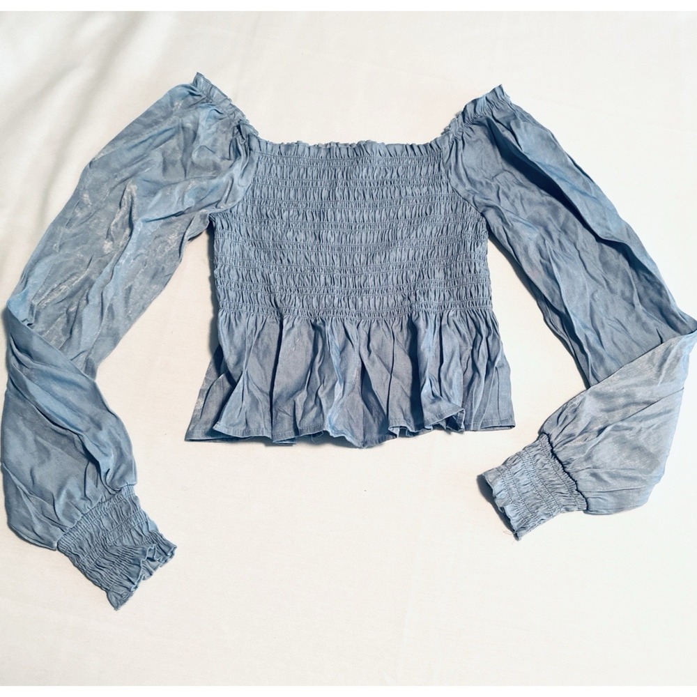 Candie's Smocked Crop Top Womens Size Small‎ Long Sleeve Denim Blue Bohemian Top